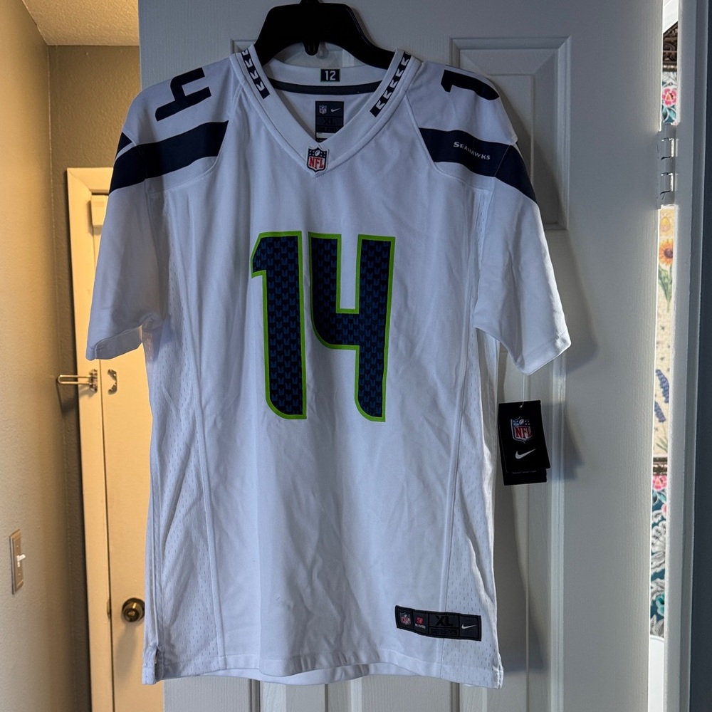 Nike DK Metcalf Youth Jersey